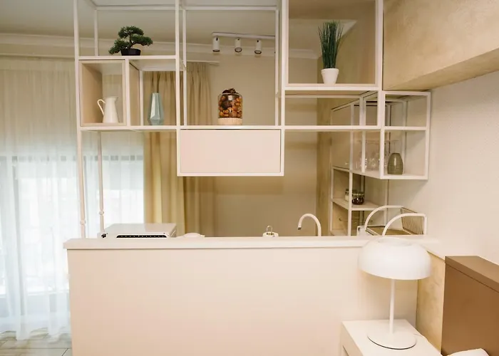 Donner Centar Iii شقة